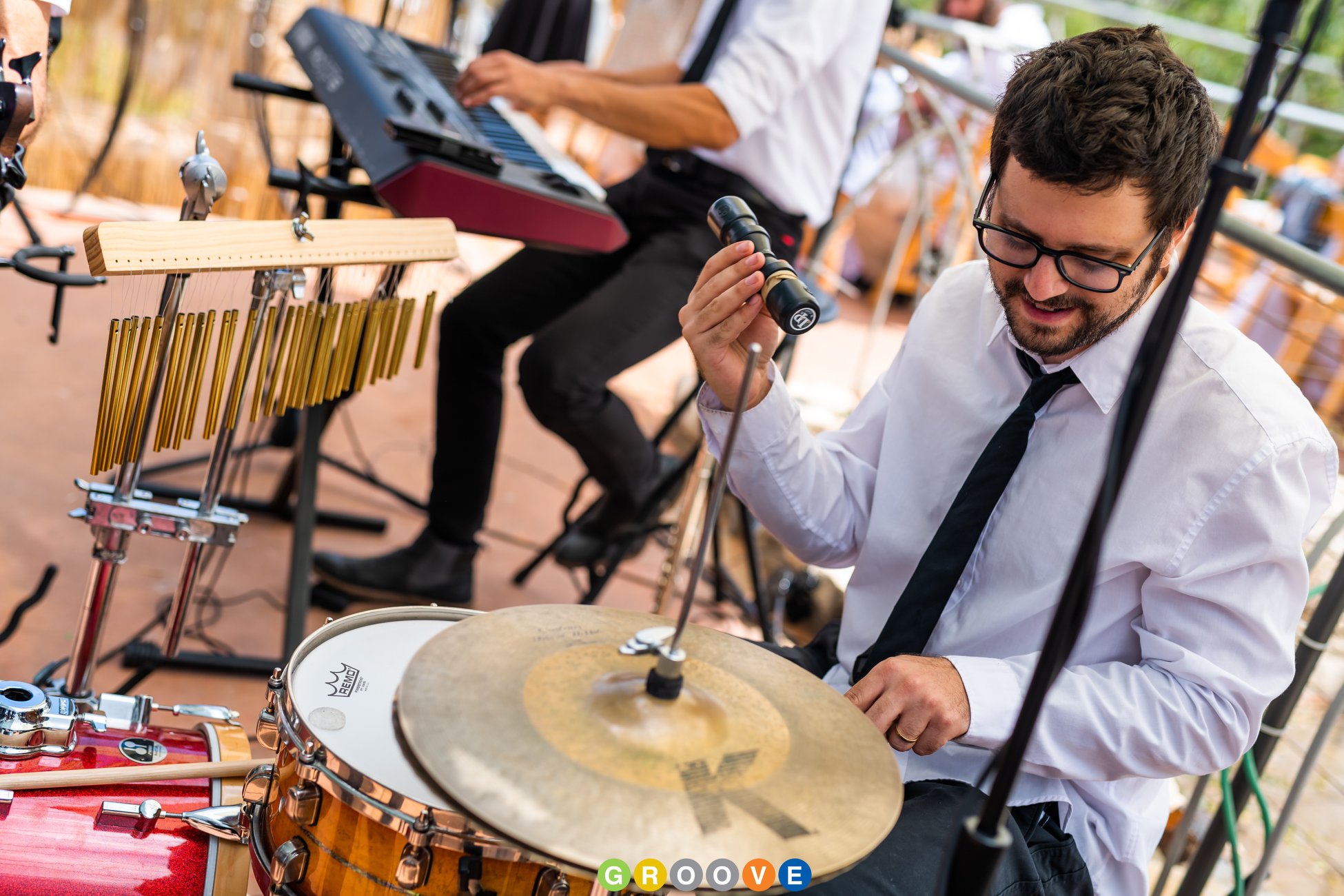 מתופף Groove בקבלת פנים